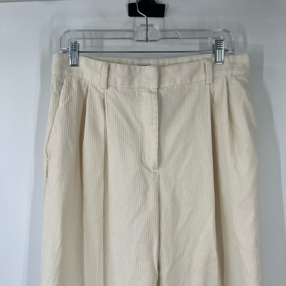 Toteme Pleated Silk and Organic Cotton-Blend Corduroy Wide-Leg Pants in Ecru - Picture 3 of 11